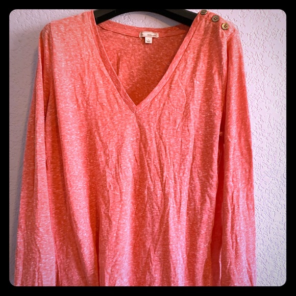 GAP Tops - 🌎 Last Sale! 🔥Long sleeve shirt GAP size S